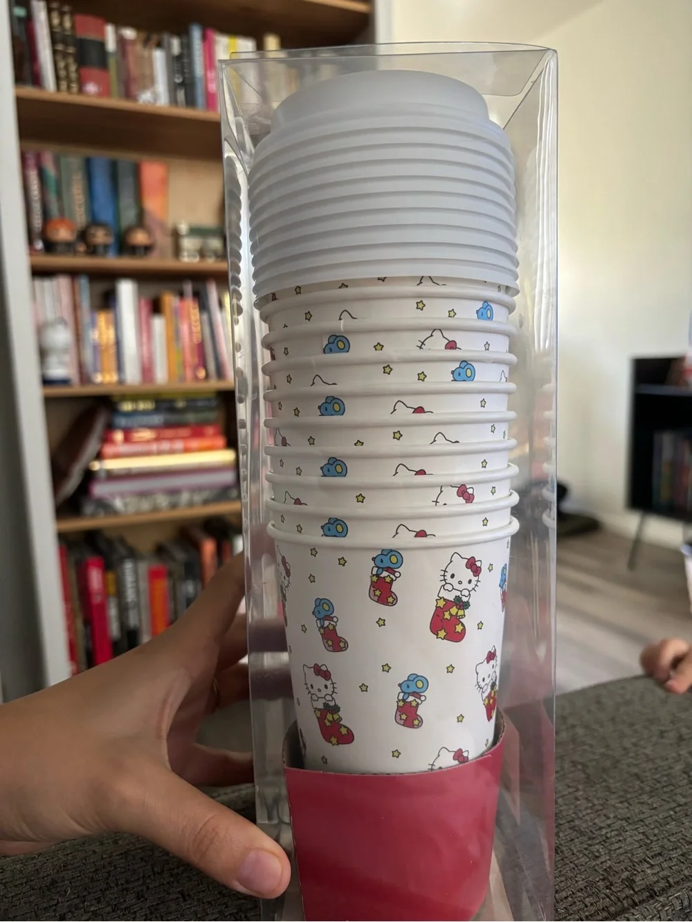 Hello Kitty White and Red Holiday Hot Cup Set with Pink Sleeves - 10 Pack